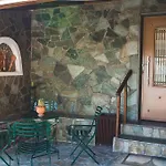 Litheon House *