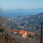 בית נופש Litheon House *
