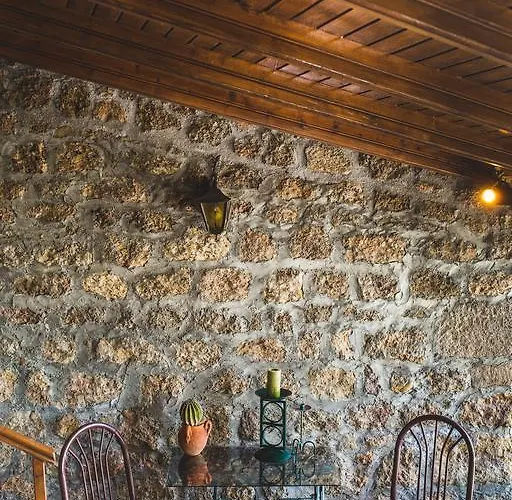 Litheon House * Synikia Mesi Trikalon